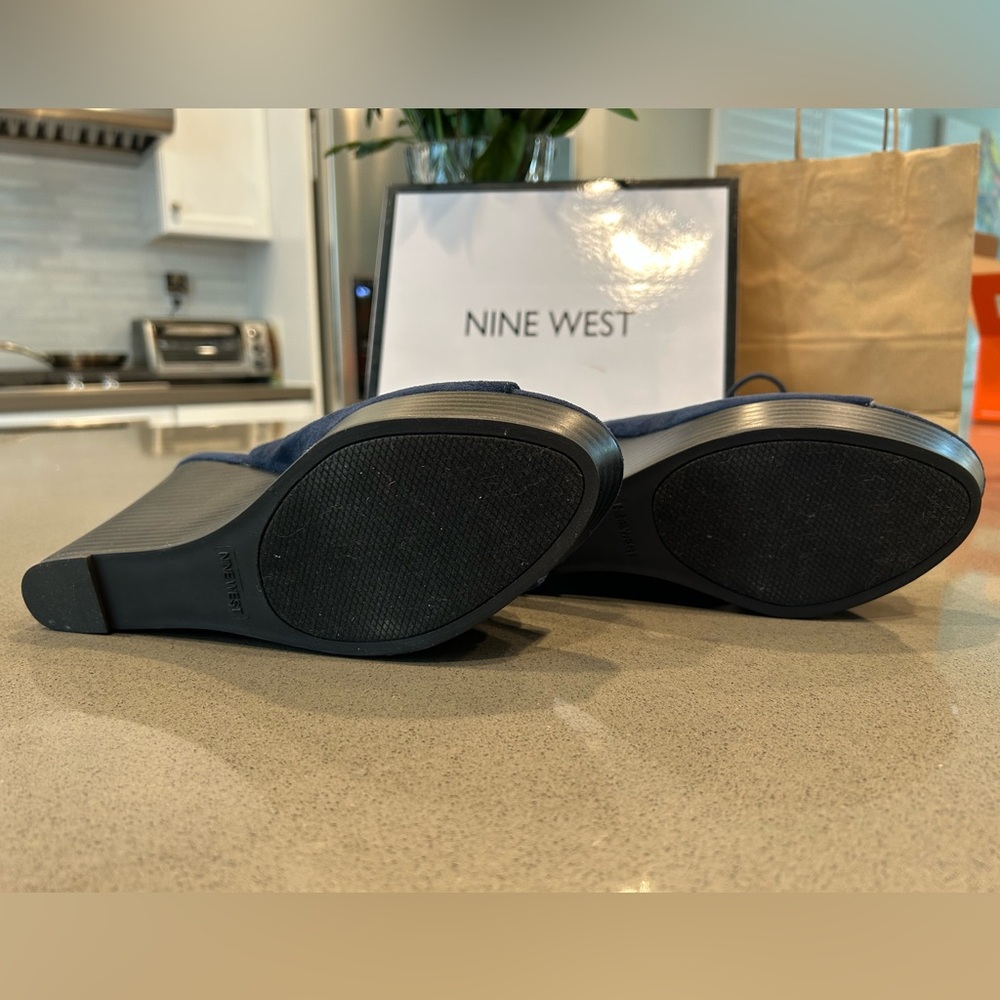 Nine West Women's Navy Wedge Sandals - Picture 3 of 5